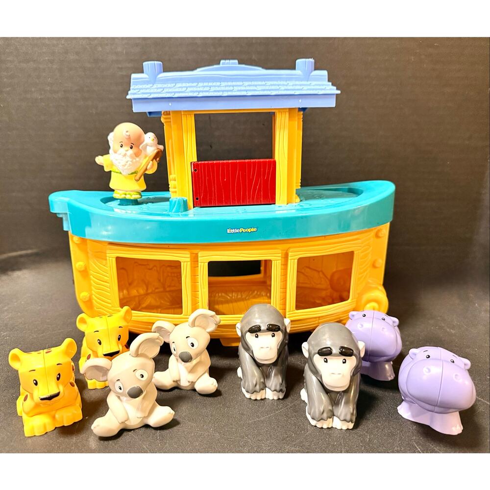 Fisher Price Little People Noah’s Ark  8 animals boat ship Noah